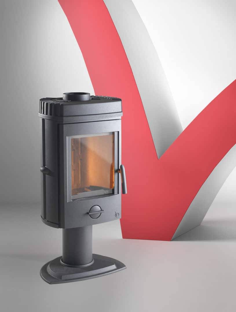 Poêle à bois MESNIL de chez INVICTA MARSEILLE 13009