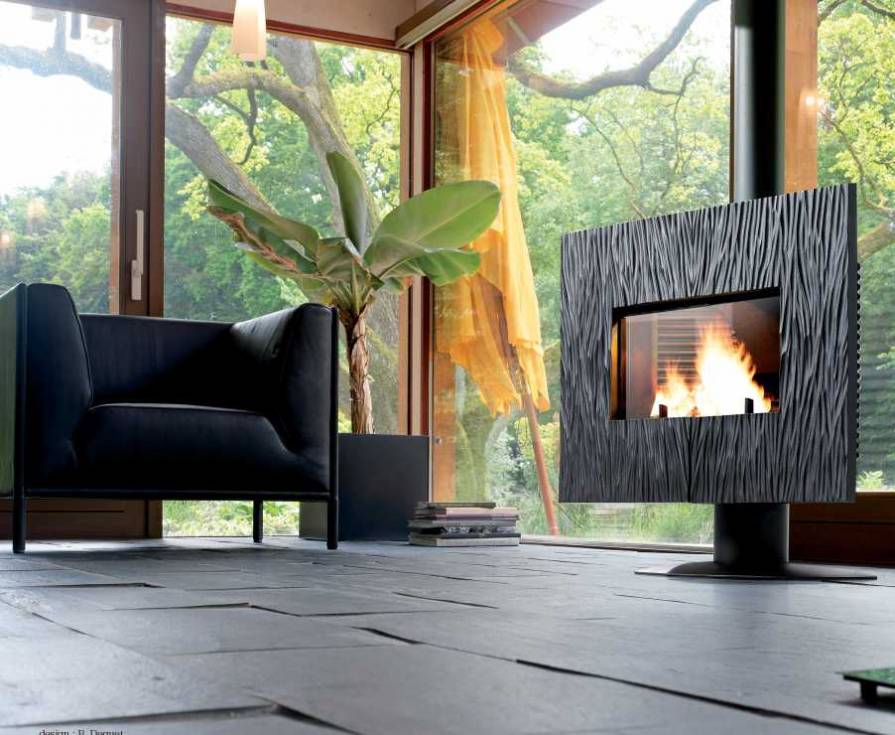 Poêle à bois GAYA ARDOISE de chez INVICTA GARDANNE