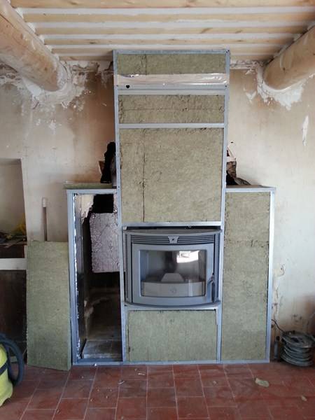 INSTALLATION INSERT DANS CHEMINEE EXISTANTE