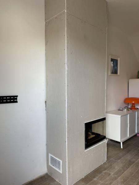 foyer 700 angle vitre droite de chez INVICTA sur Marseille 13006