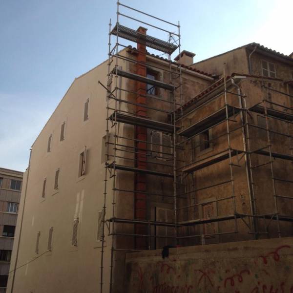 Travaux de Fumisterie de Marseille au Pays de l'Étoile